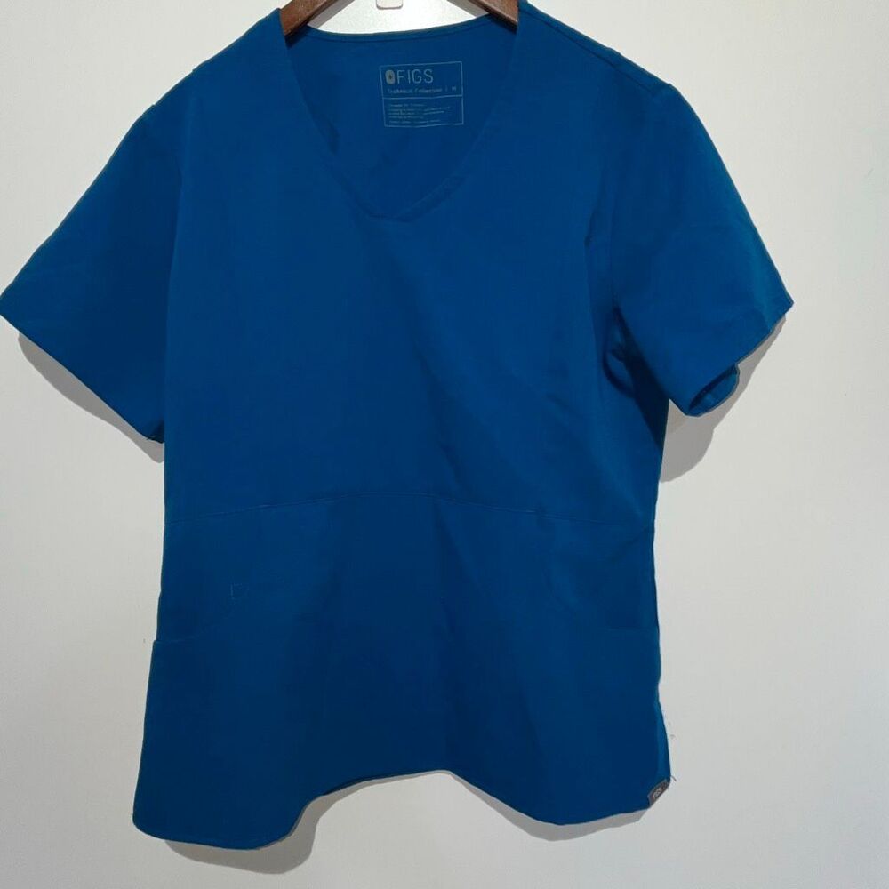 Figs Women's Alpine Blue V Neck Short Sleeve Three-Pocket Scrub Top Size Medium
